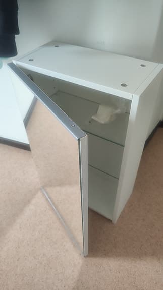 IKEA LILLÅNGEN Spegelskåp för badrum – I nyskick