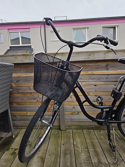 RIDDARHOLMEN 28 tums 3 växlad Damcykel med HAMAX barnstol och kvitto