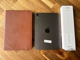 Apple iPad mini 6 2021 surfplatta