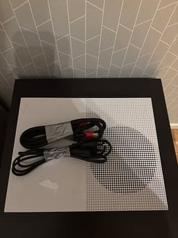 Microsoft Xbox One S spelkonsol vit 1tb