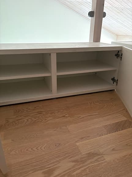 Ikea byrå/tvbänk