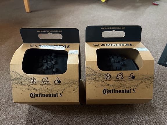 Continental Argotal cykeldäck