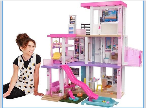 Barbie stort dockhus med rutschkana och pool