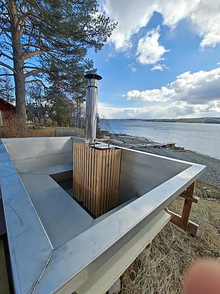Rymlig badtunna i rostfritt stål  | Nyskick