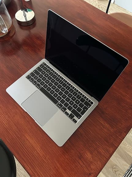 Apple MacBook Air 13"