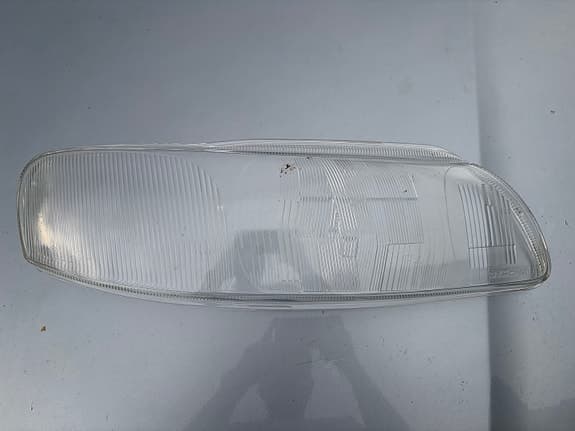 Lyktglas höger strålkastare (Volvo S60 2000–2010) – nytt