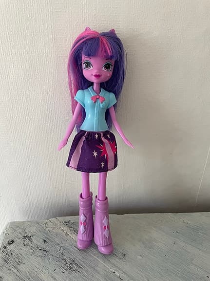 My Little Pony Equestria Girls – Twilight Sparkle docka med gitarr