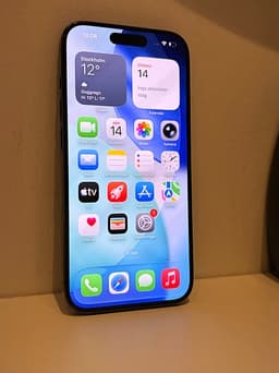 iPhone 15 Pro 128 GB – Bra skick/Batteri hälsa 88%