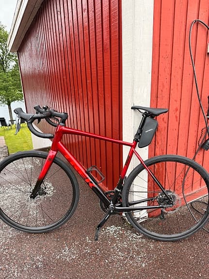 Racer Trek Domane AL 2 Gen 4 Röd