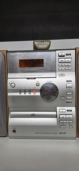 Sony CMT-CP1 Mikrostereo med kassettdäck, CD & Radio + Fjärrkontroll