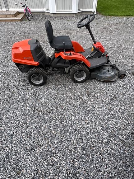 Husqvarna rider 111B5