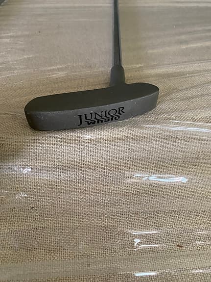 Junior golfklubbor Cobra 7 och W samt en putter junior Whale