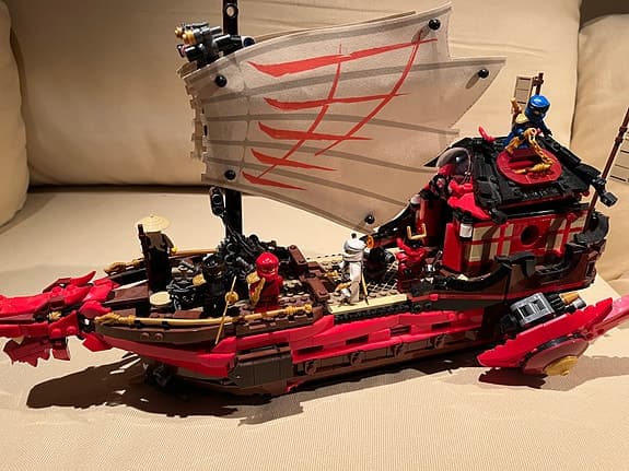 Destiny’s Bounty 71705 Lego