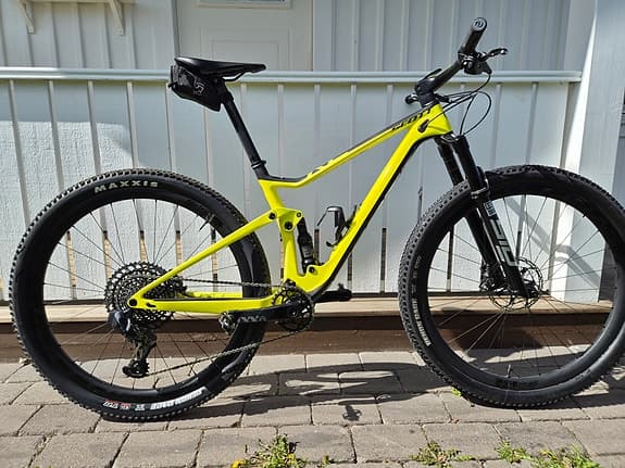 Scott 2021 Spark RC 900 World Cup AXS