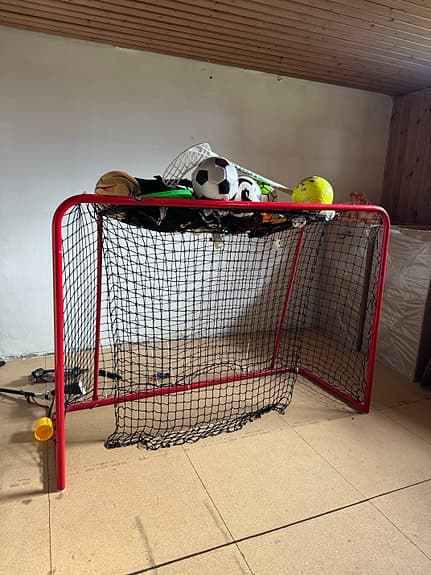 Mål för innebandy/fotboll röd