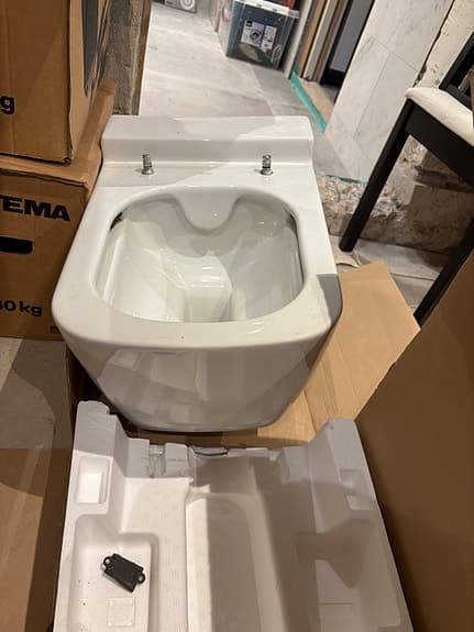 WC porslin vägghängd