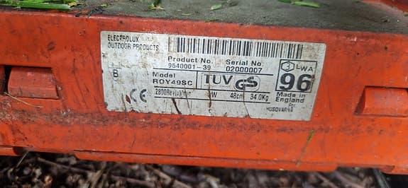 Självgående Husqvarna Royal 49 SC med uppsamlare (Briggs & Stratton)