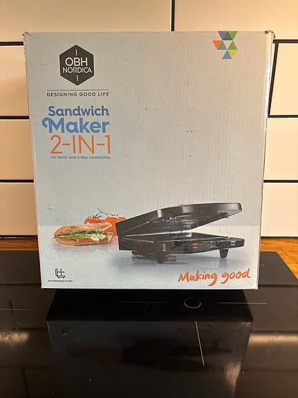 OBH Nordica Sandwich Maker 2-in-1 smörgåsgrill svart