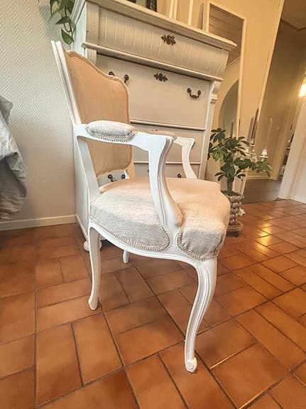Karmstol i Louise XV-stil (fransk rokoko)