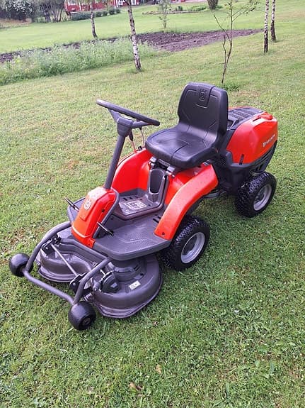 Husqvarna Rider 112C5