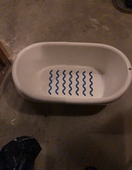 Fina BADBALJA i VIT  med BLÅTT HALKSKYDD