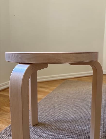 Original Artek Stool 60 björk - Alvar Aalto - nära nyskick