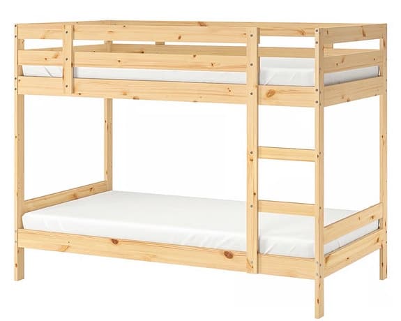 IKEA våningssäng med Sultan-madrasser i bra skick