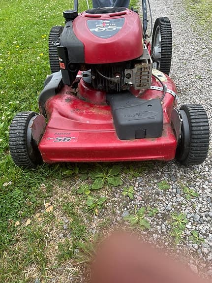 Briggs & Stratton gräsklippare motor