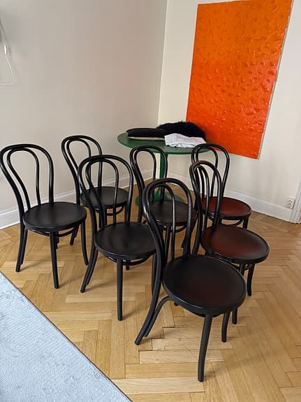 IKEA Öglan svarta matstolar i trä 7st
