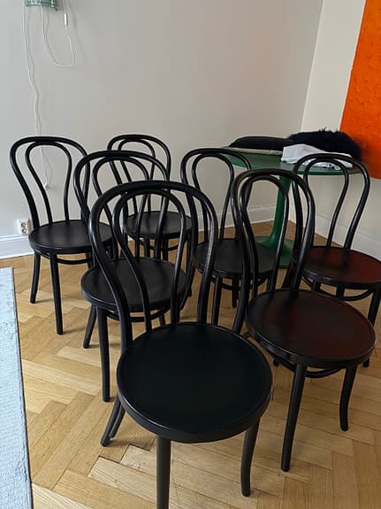 IKEA Öglan svarta matstolar i trä 7st