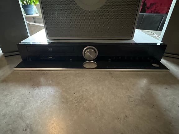 LG Hemmabio / Blu-ray-system med subwoofer