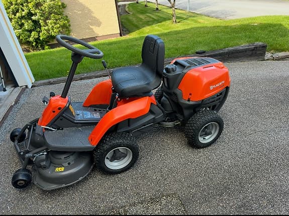 Husqvarna R112C Åkgräsklippare Nyskick