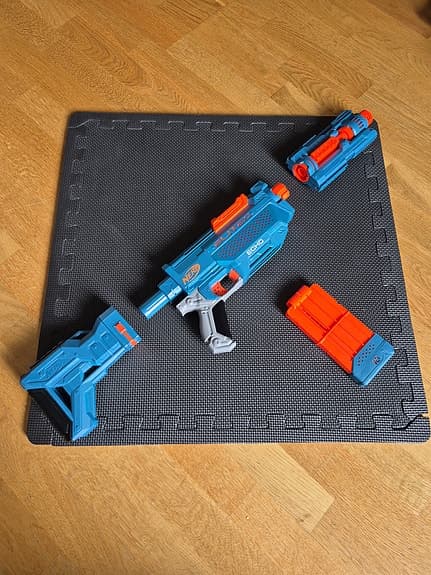Nerf Elite2.0 Echo i fint skick