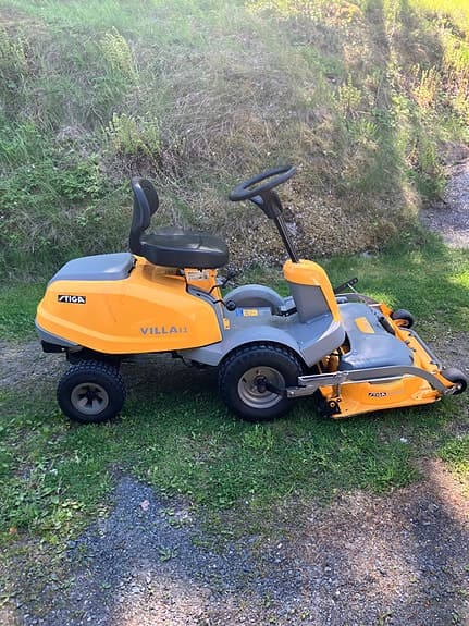 Stiga Villa 12 åkgräsklippare med Briggs & Stratton-motor