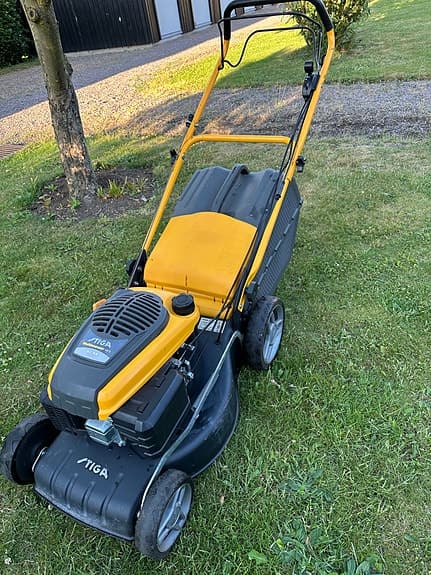 Stiga Multimower 48Sbensindriven gräsklippare gul/svart