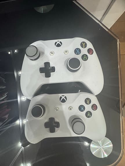 Microsoft Xbox One vit spelkonsol