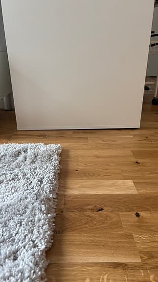 Alex hurts med lådor