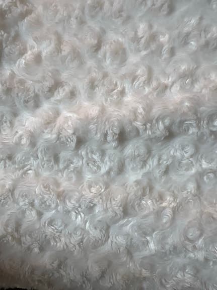 Hemtex vit pläd / filt i fluffigt tyg