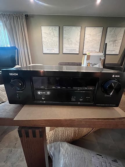 Denon svart förstärkare