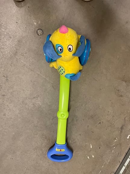Play2 learn leksak med ljud och ljus