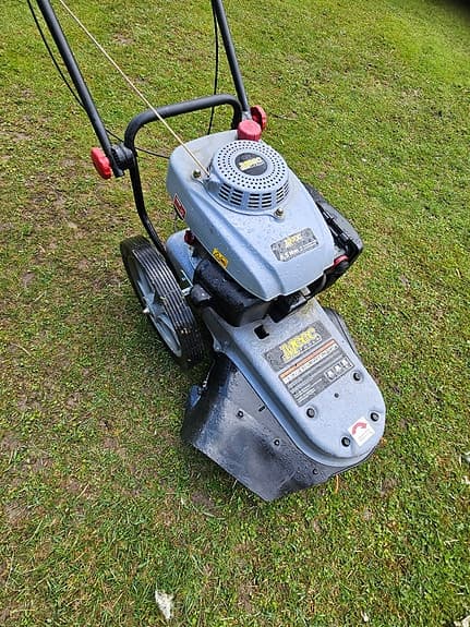 Meec tool hjuldriven grästrimmer