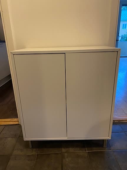 Vit Eket skåp från Ikea