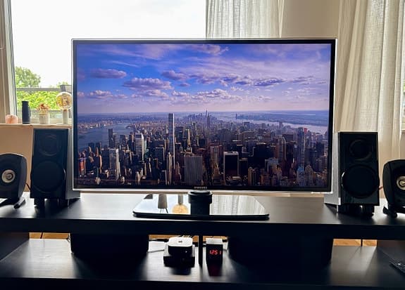 Samsung 40” LED Smart TV (Full HD)