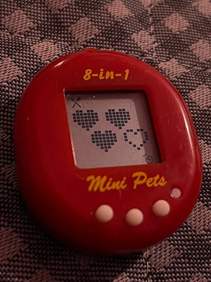 Tamagotchi Mini Pets 8-in-1 ”elektroniskt husdjur”
