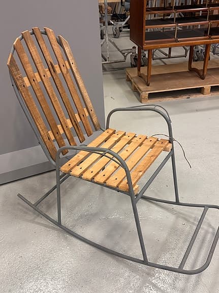 Gungstol trä och metall