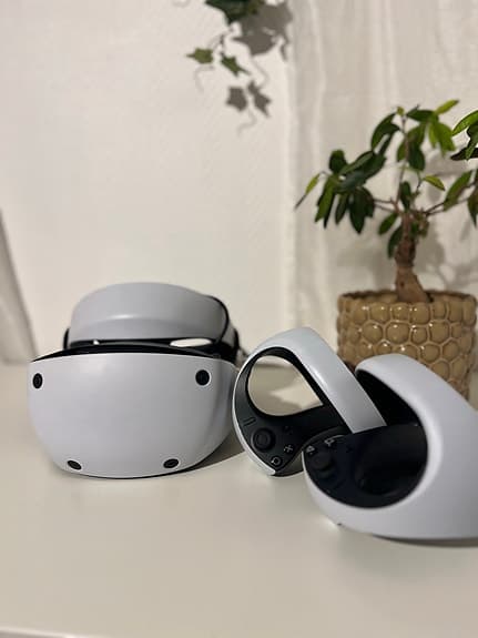 Sony PlayStation 5 VR-headset med handkontroller