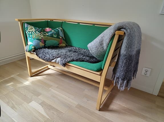 Swedese liten soffa med tillhörande sitt/ryggdyna