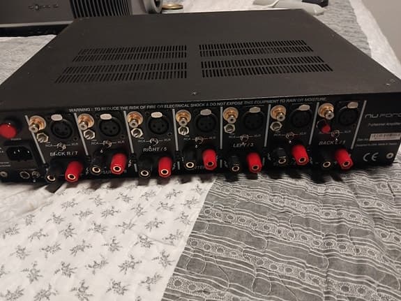 Nauforce 7 kanal  7x175w i 8 ohm