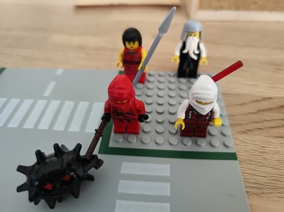 4 st Ninjago minifigurerna
