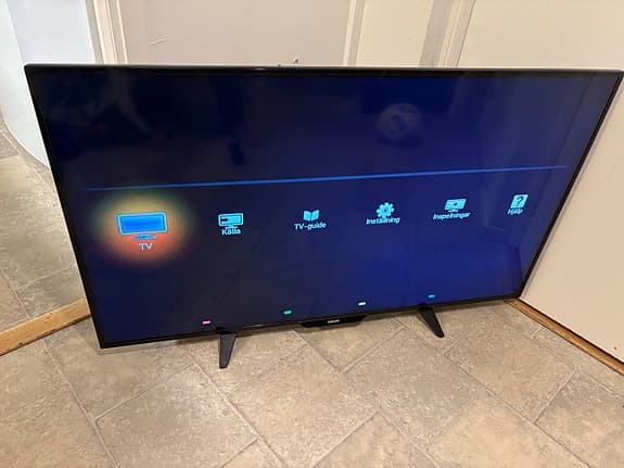 Philips 50” TV – Full HD – fungerar bra ej smart tv